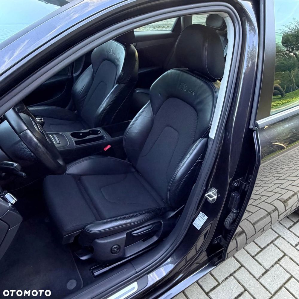 Audi A4 Avant 2.0 TDI DPF quattro S line Sportpaket (plus) - 8