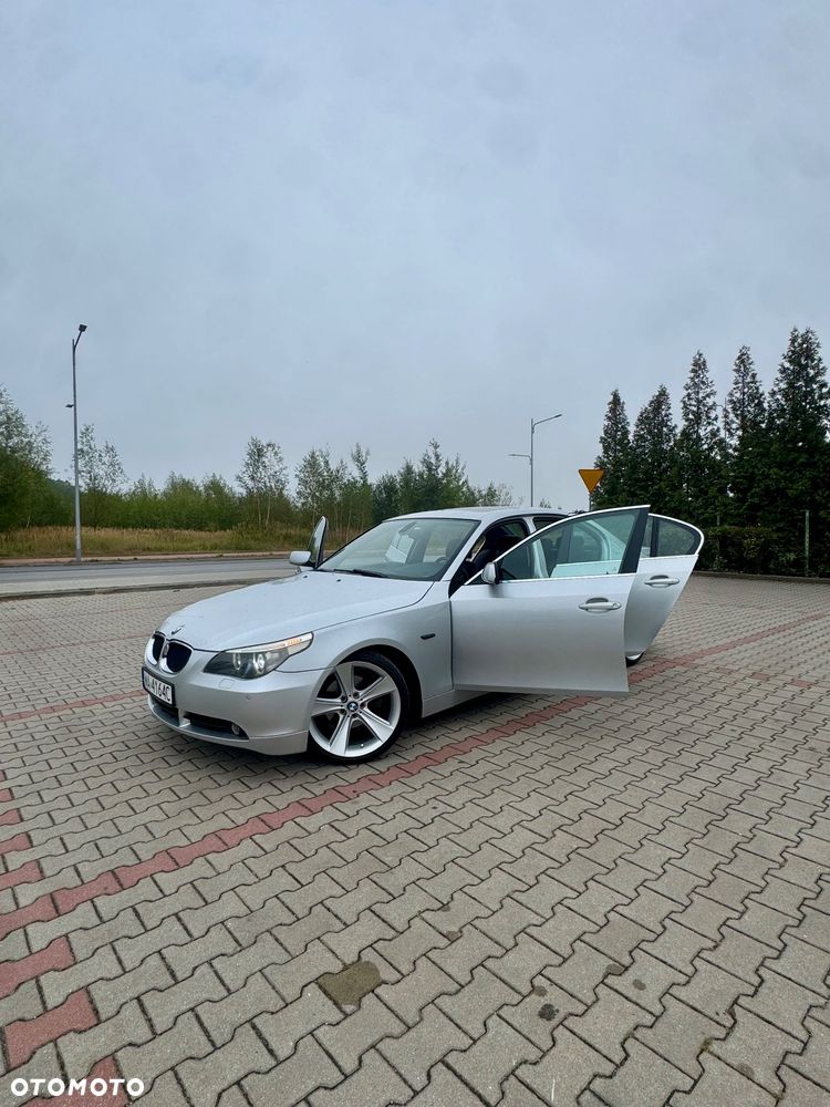 BMW Seria 5 525i - 8