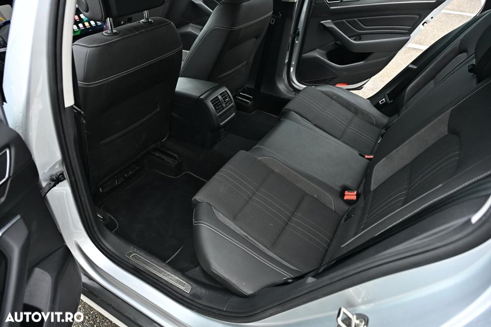 Volkswagen Passat - 20