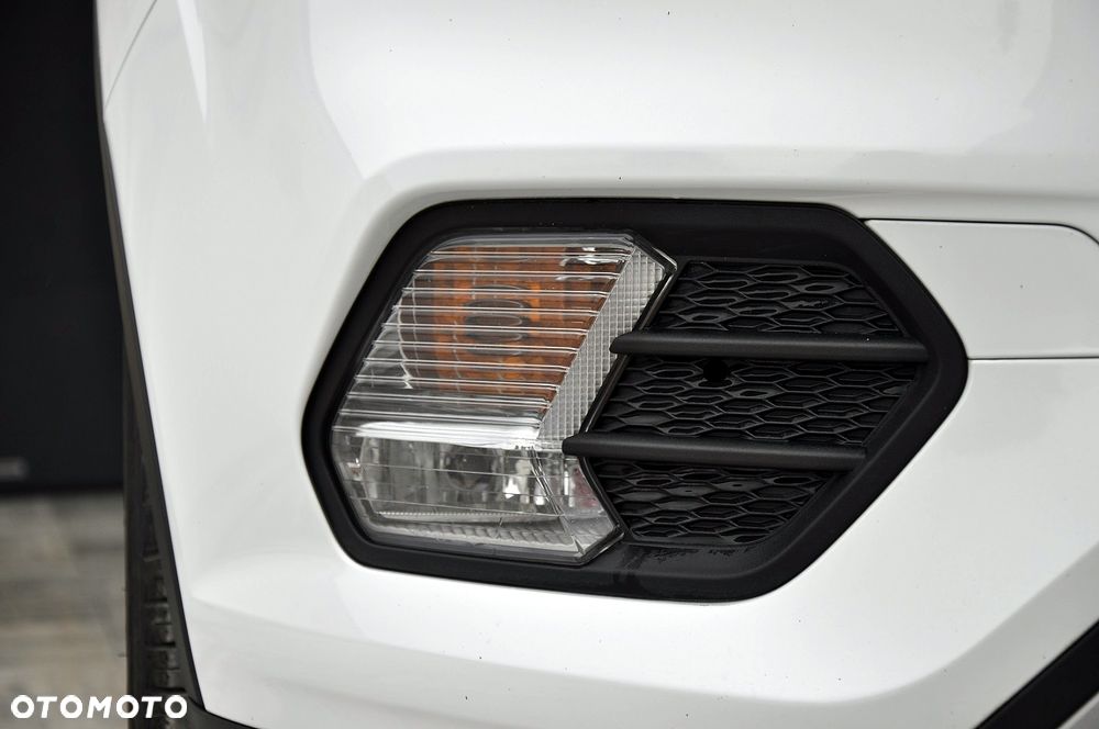 Ford Kuga 1.5 EcoBoost 2x4 Titanium - 32