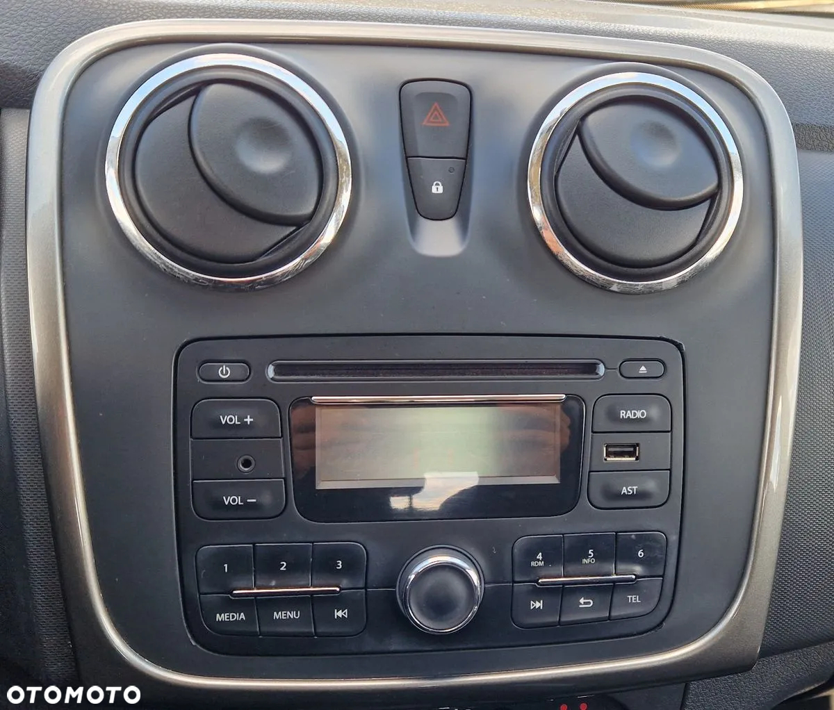 Dacia Sandero Stepway TCe 90 Prestige - 17