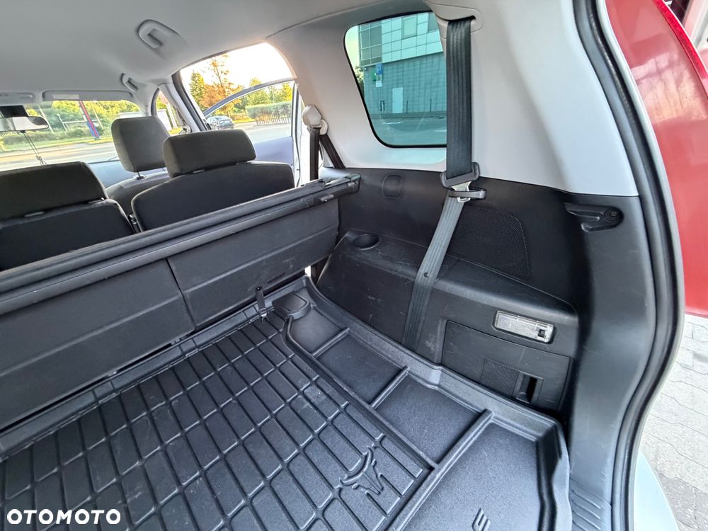 Mazda 5 2.0 Sport - 17