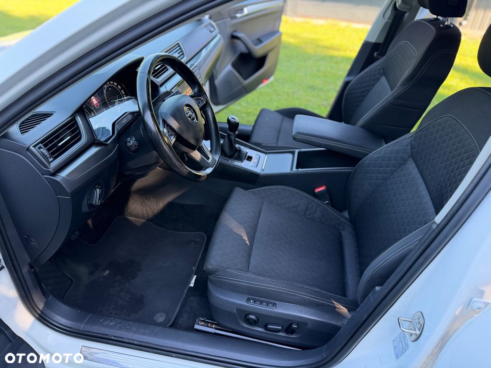 Skoda Superb 2.0 TDI 4x4 Premium Edition - 5