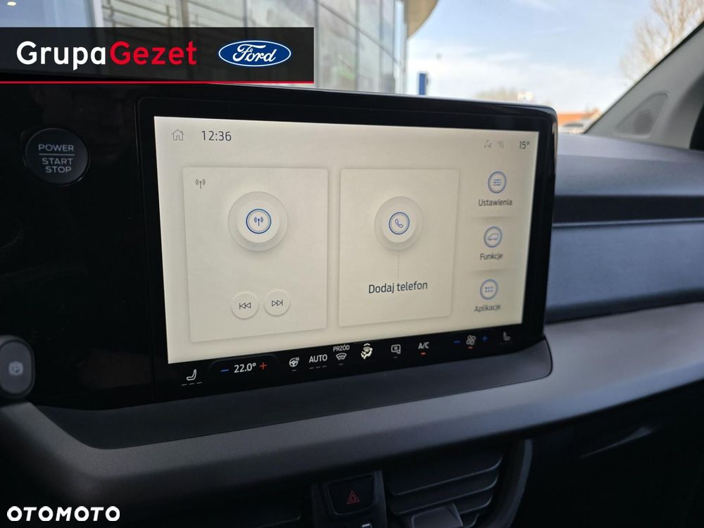 Ford Transit Courier - 16