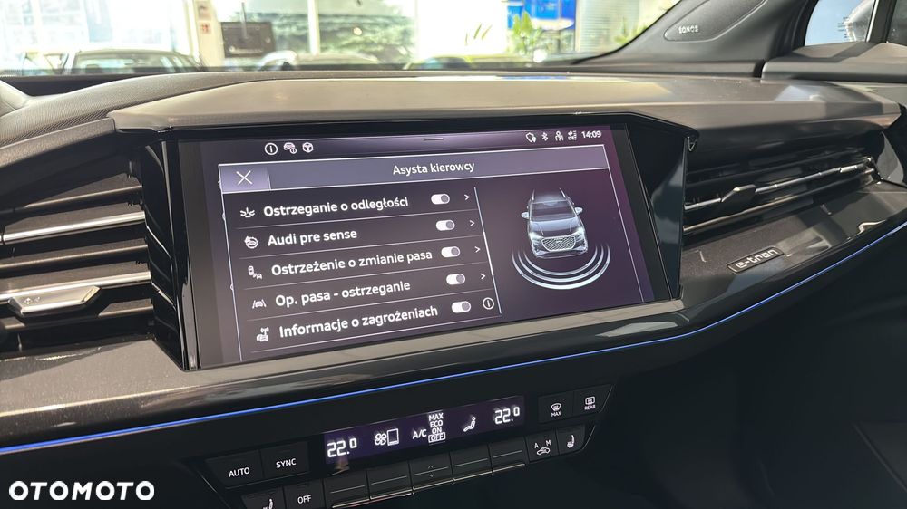 Audi Q4 e-tron - 24