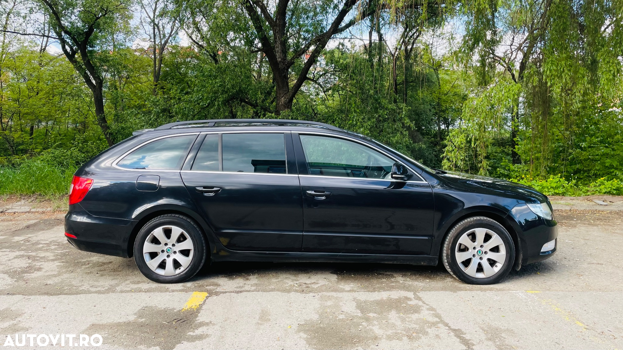 Skoda Superb 1.6 TDI GreenLine - 20