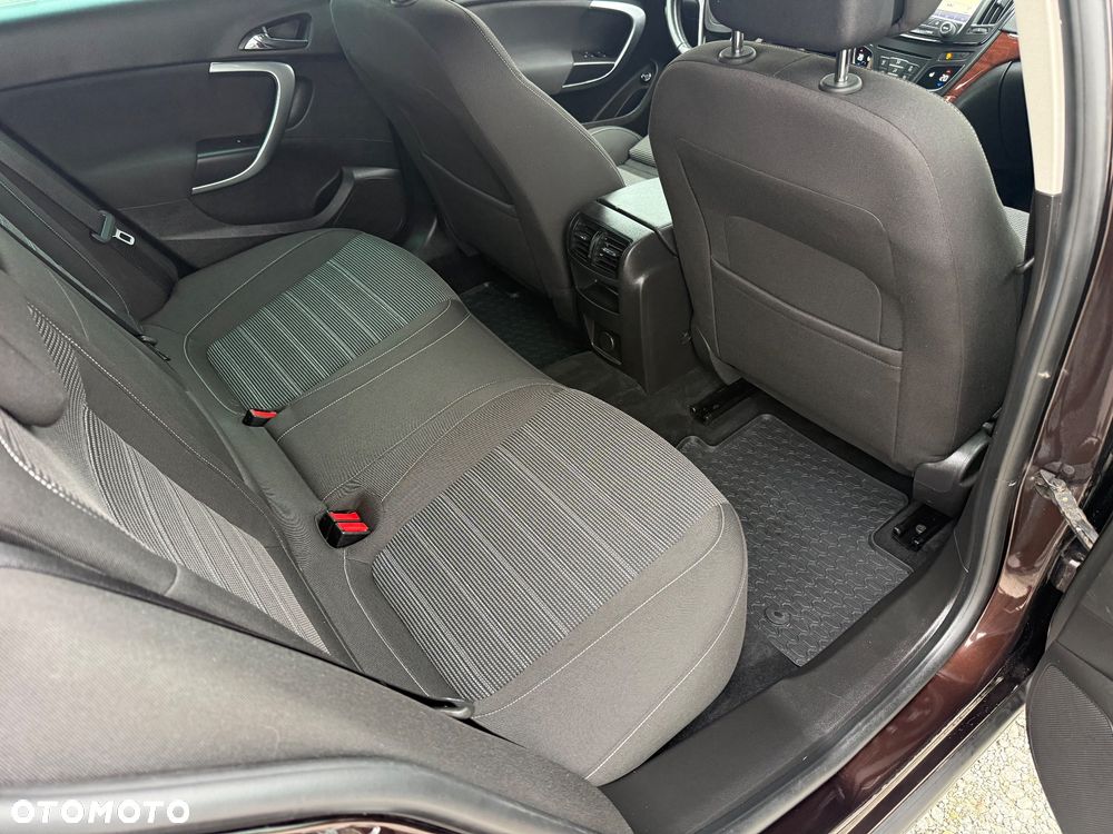 Opel Insignia - 28