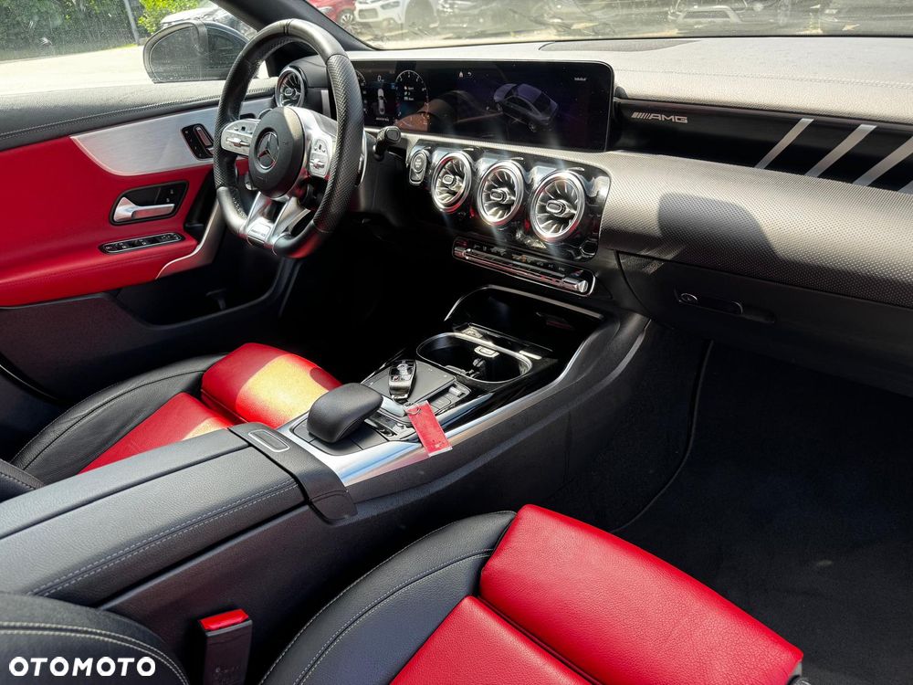 Mercedes-Benz CLA AMG 35 4Matic AMG Speedshift 7G-DCT - 18