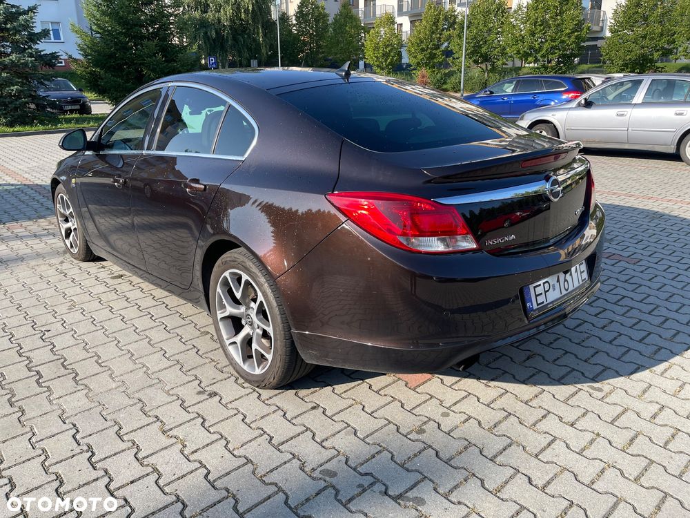 Opel Insignia 2.0 CDTI Automatik 4x4 Sport - 2