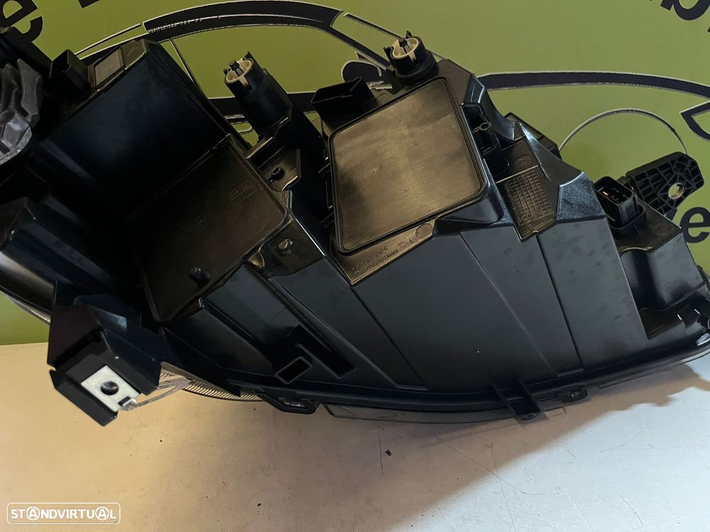 Opel Vivaro C - FAROL ESQUERDO - FF812 - 7