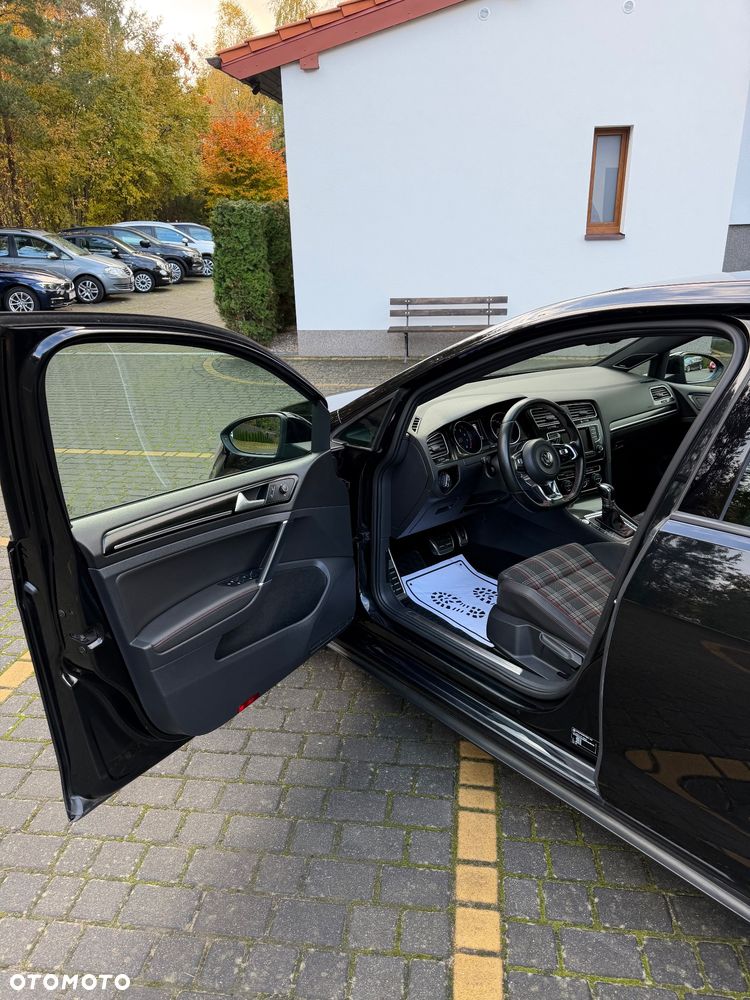 Volkswagen Golf 2.0 TSI BMT GTI Performance DSG - 16
