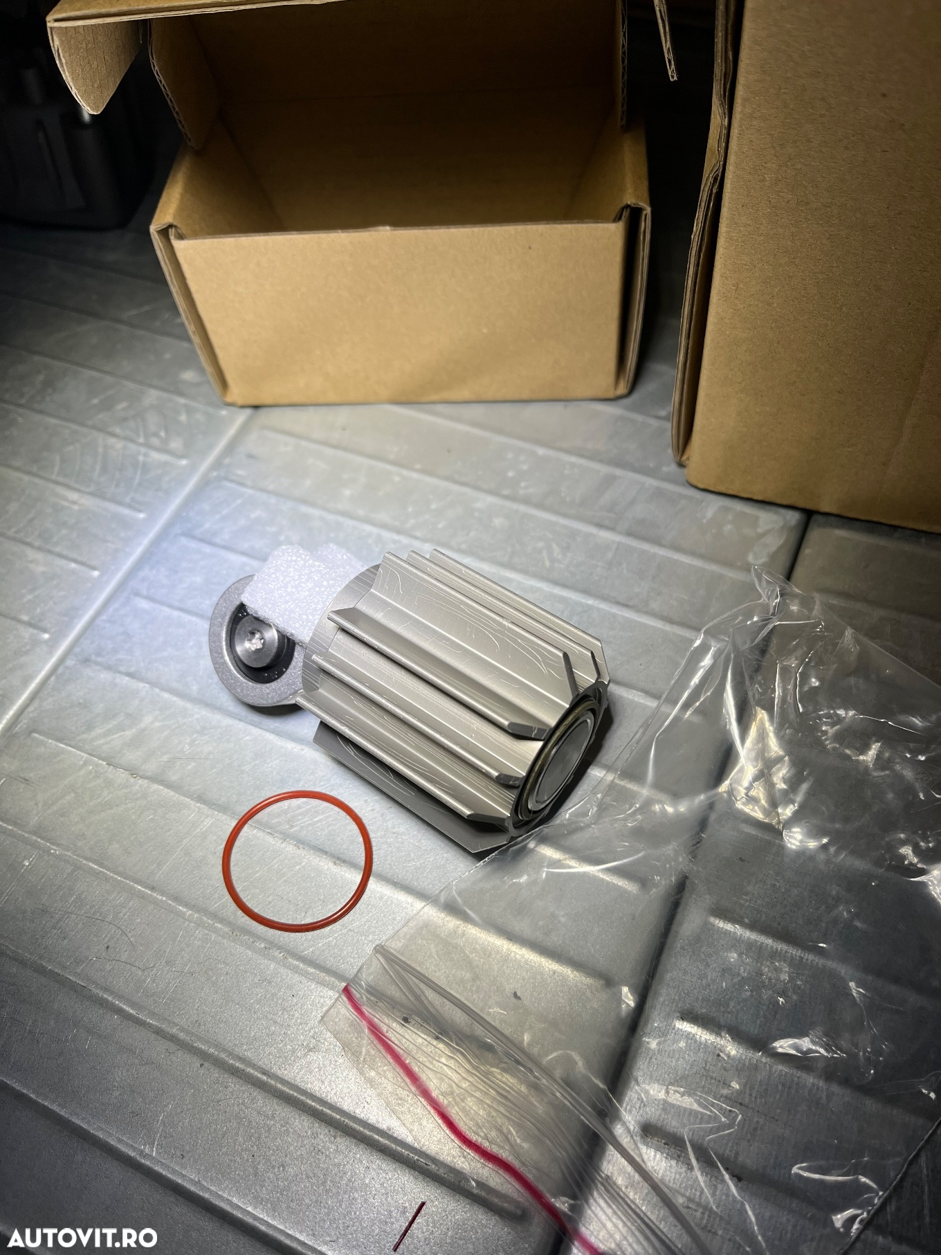 Kit reparatie compresor perne aer orice model wabco continental  vw audi porsche land rover bmw range rover jaguar cilindru piston segment garnituri cayenne touareg q7 a6 a7 a8 - 3