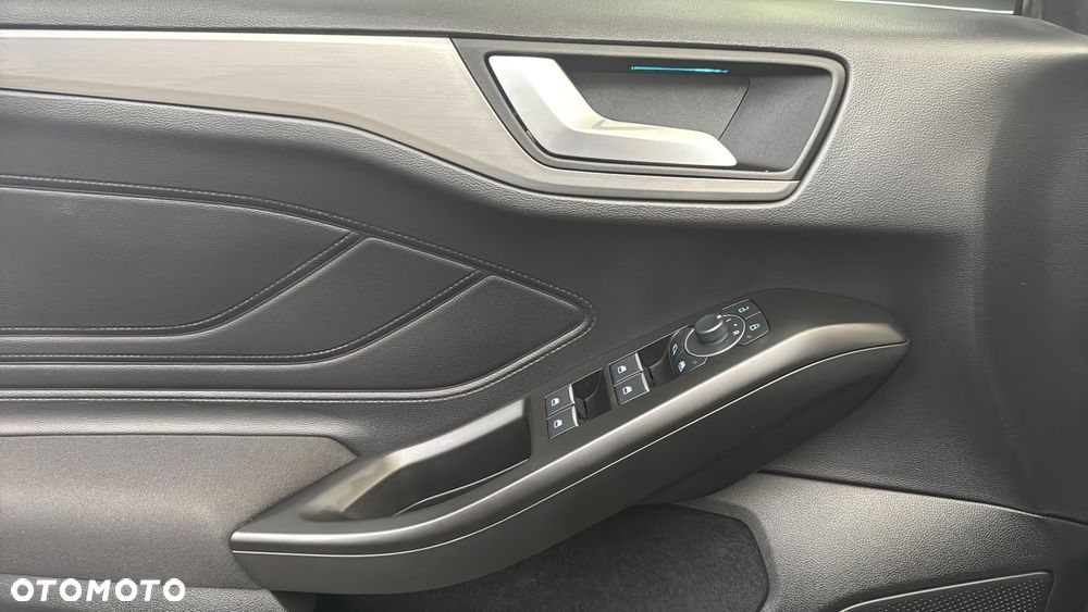 Ford Focus 1.5 EcoBlue Titanium - 19