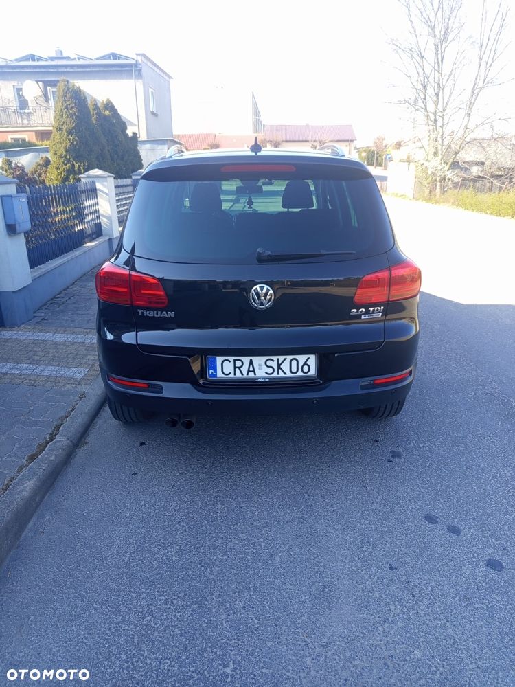 Volkswagen Tiguan - 4