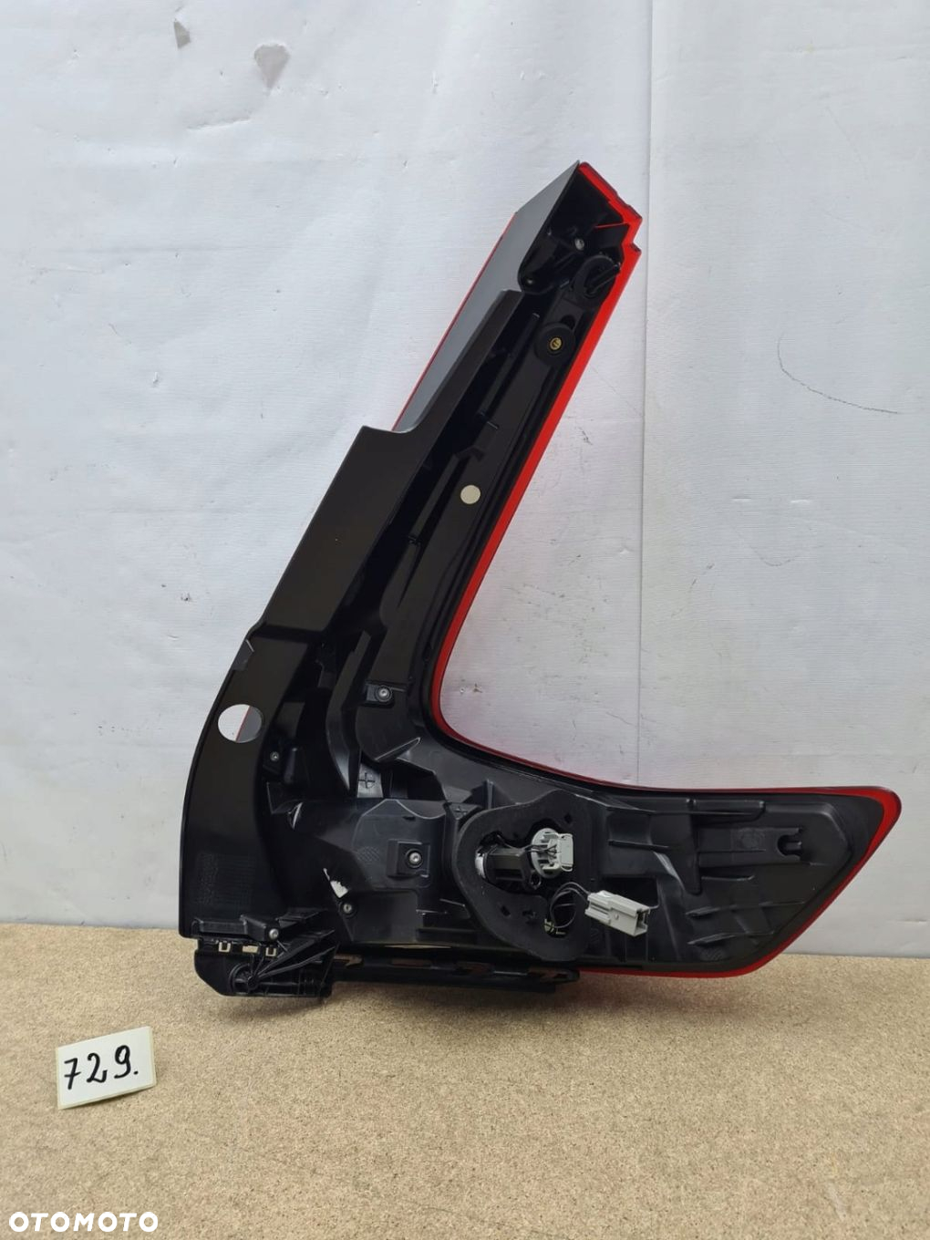 LAMPA LEWY TYŁ LEWA TYLNA LED VOLVO XC40 - 2