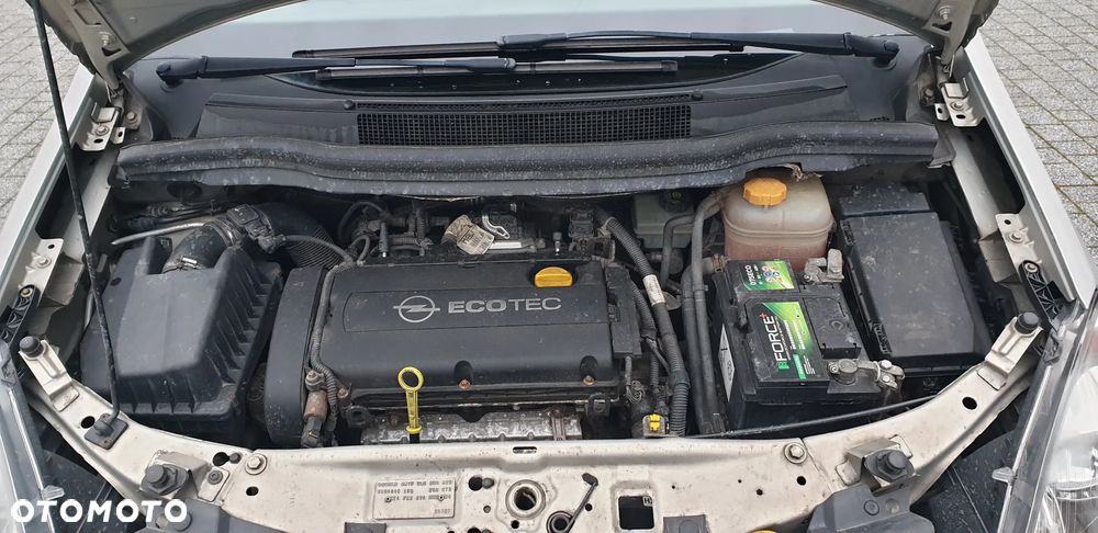 Opel Zafira 1.8 Enjoy - 15