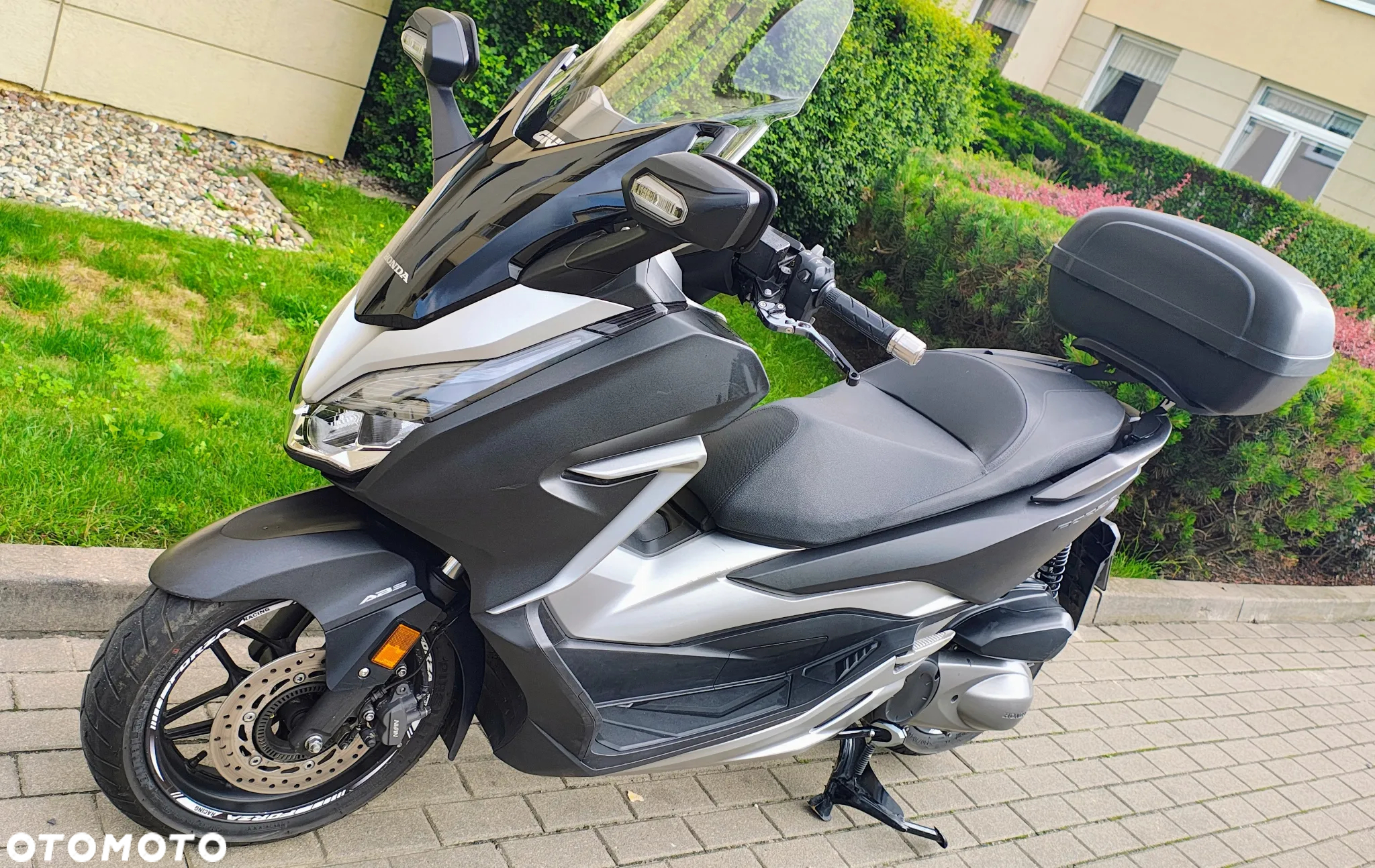 Honda NSS - 14