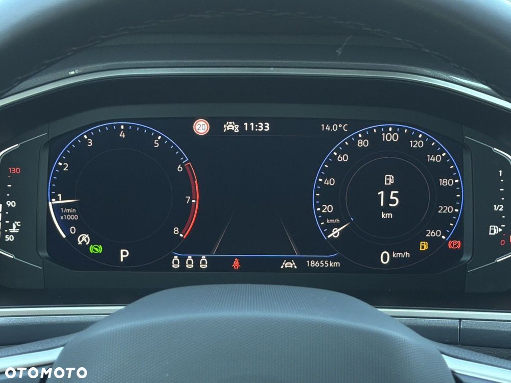 Volkswagen T-Roc 1.5 TSI Style DSG - 18