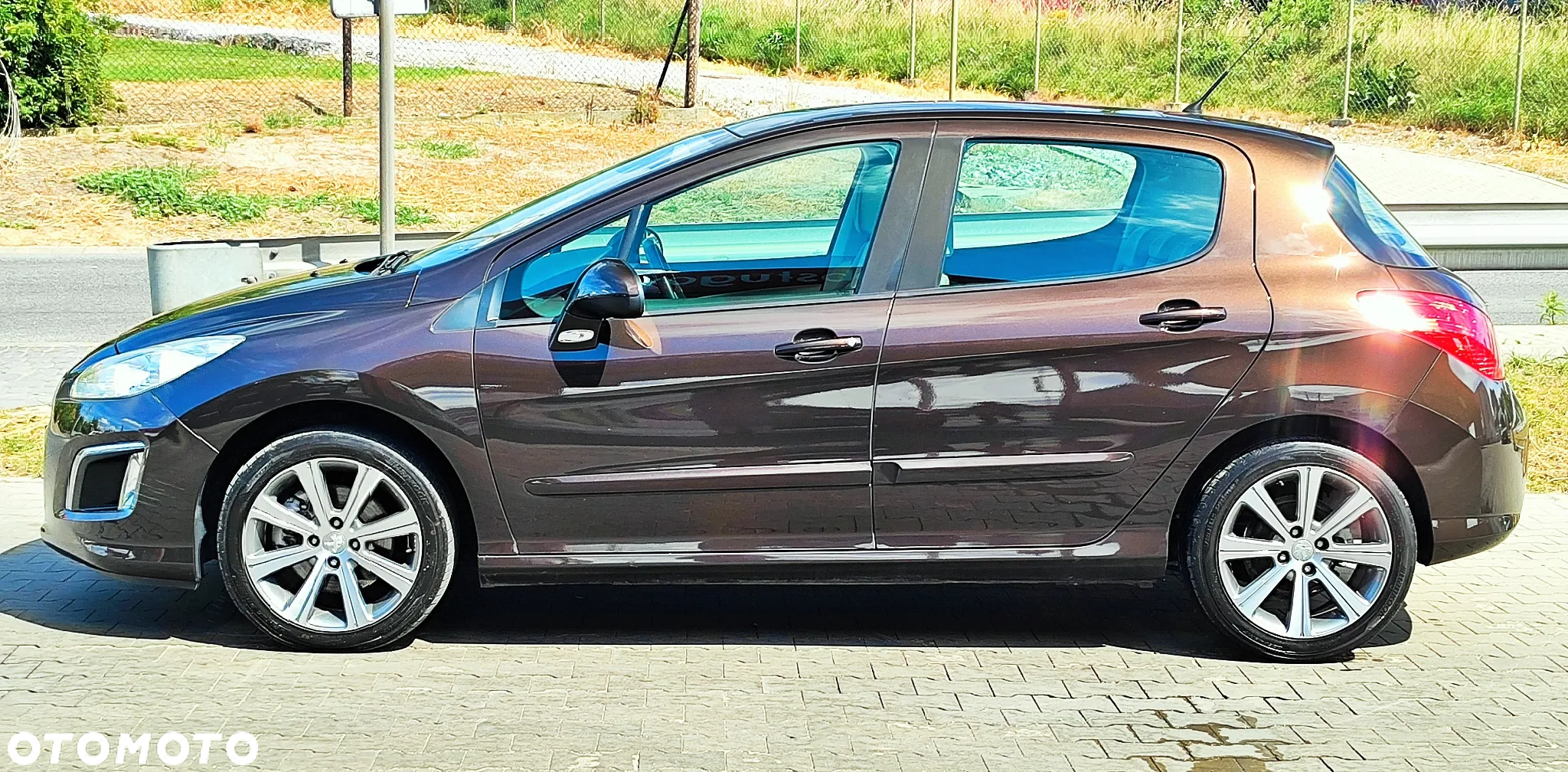 Peugeot 308 1.6 THP Allure - 2