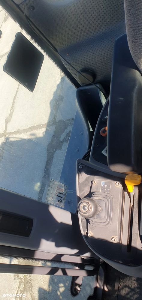 New Holland F156.7A - 2