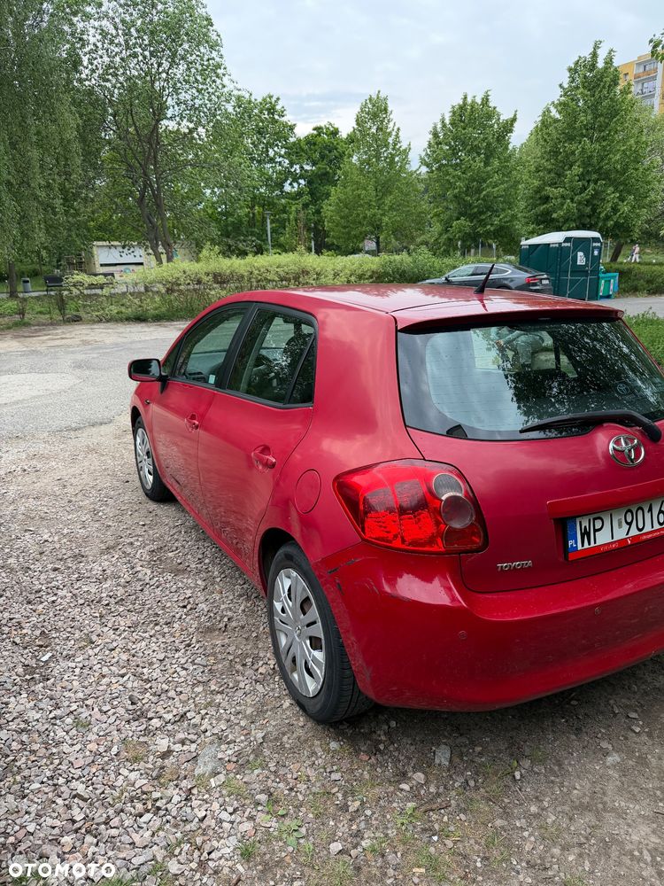Toyota Auris 1.4 D-4D Luna - 6