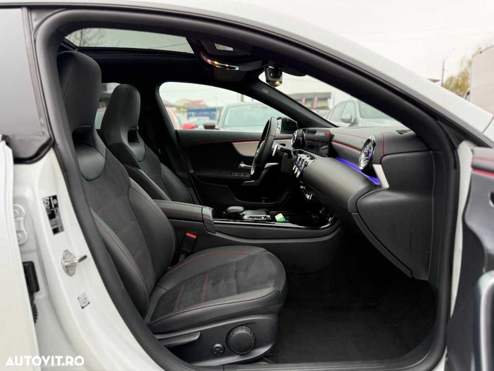 Mercedes-Benz CLA - 22