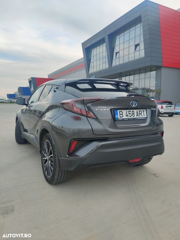 Toyota C-HR - 4