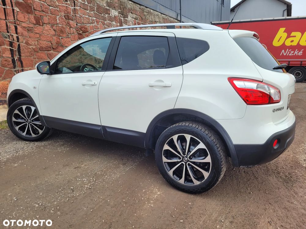 Nissan Qashqai 1.6 360 - 19