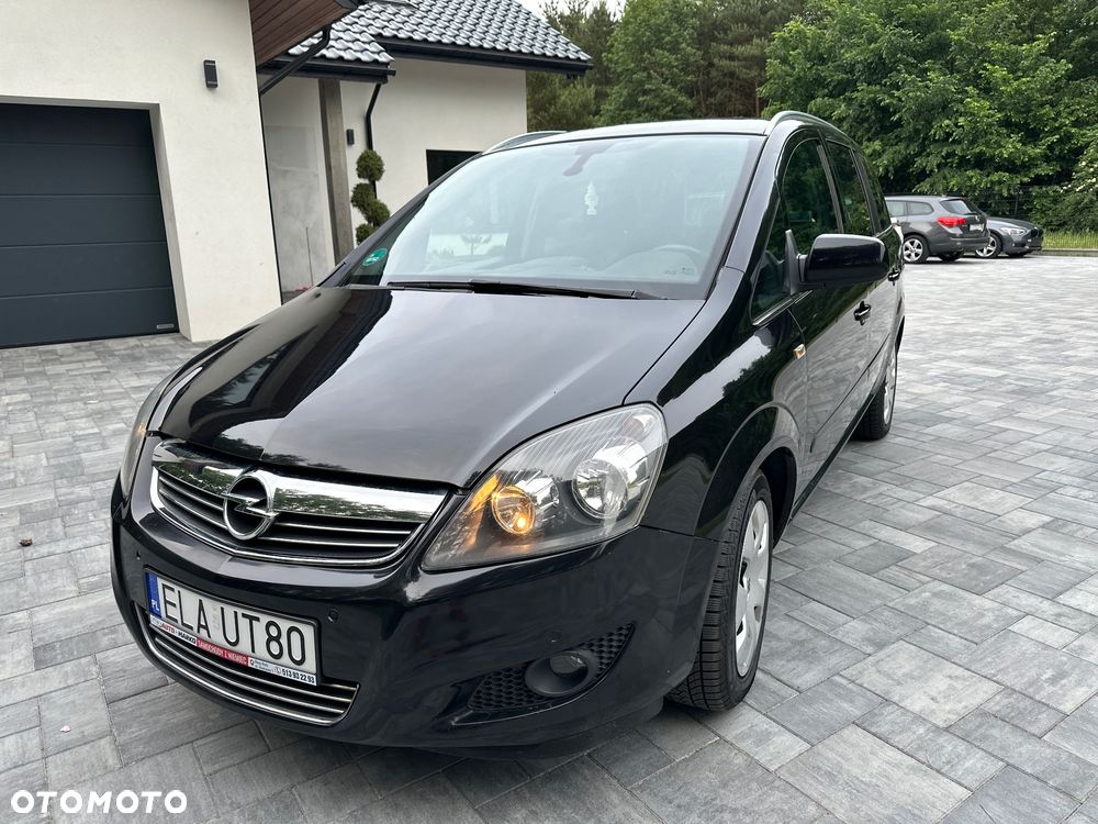 Opel Zafira 1.8 Cosmo EU5 - 23