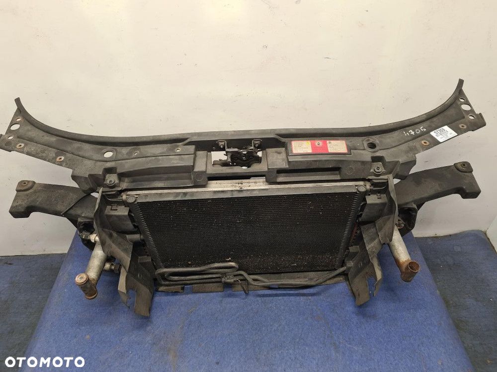 AUDI A6 C5 2.4B PAS PRZEDNI - 2