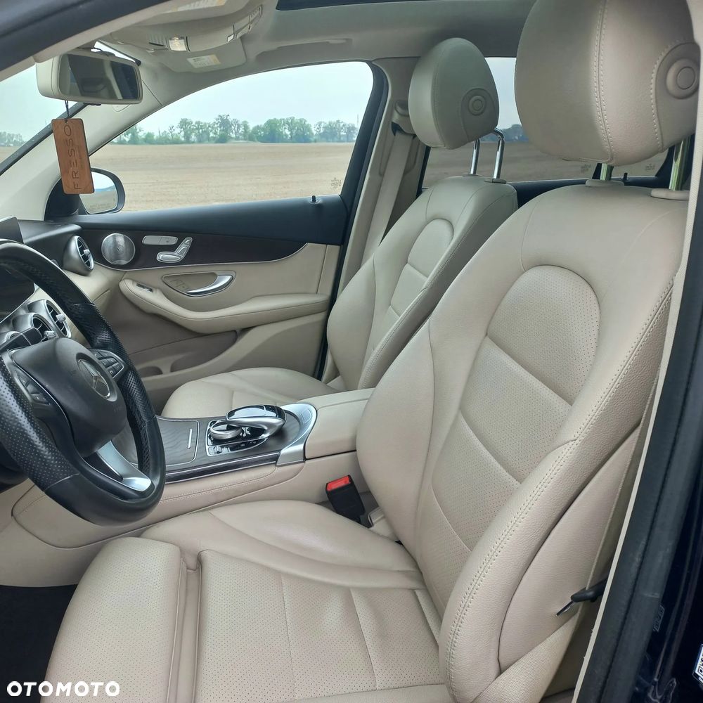 Mercedes-Benz GLC - 7