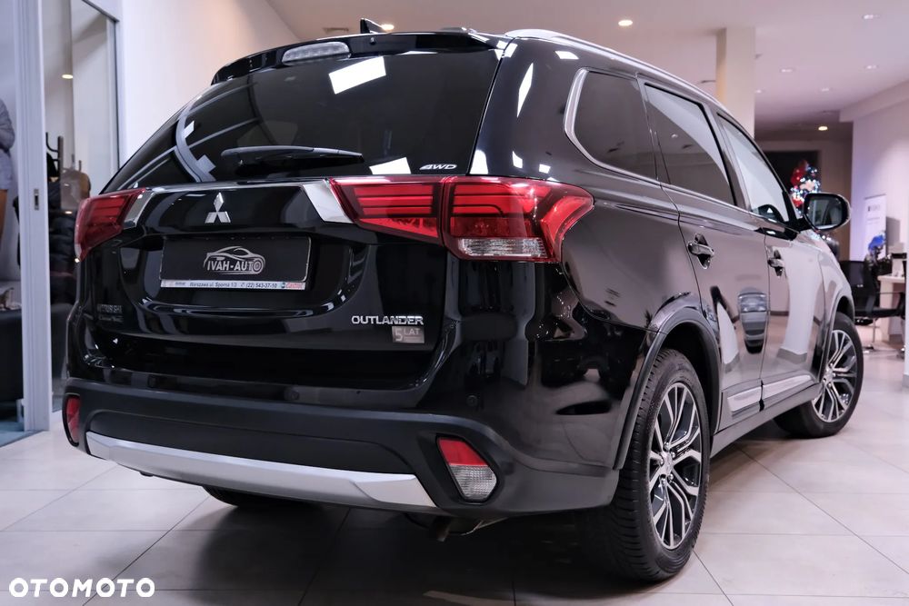 Mitsubishi Outlander 2.0 Intense 4WD CVT - 10