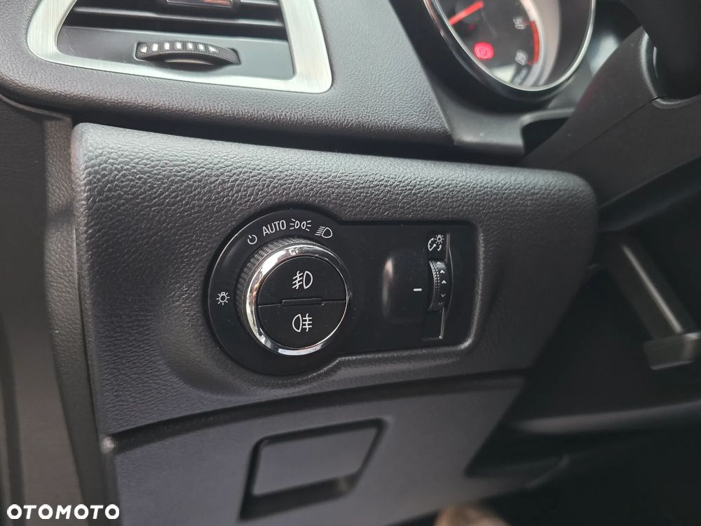 Opel Astra - 29