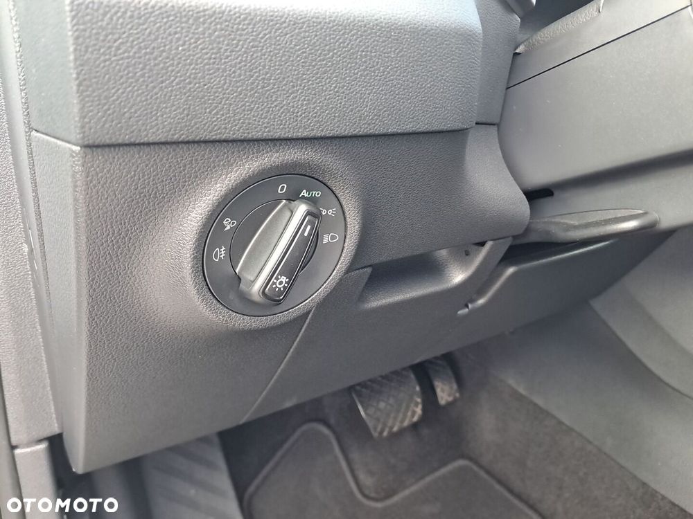 Skoda Karoq 1.5 TSI ACT Selection DSG - 12