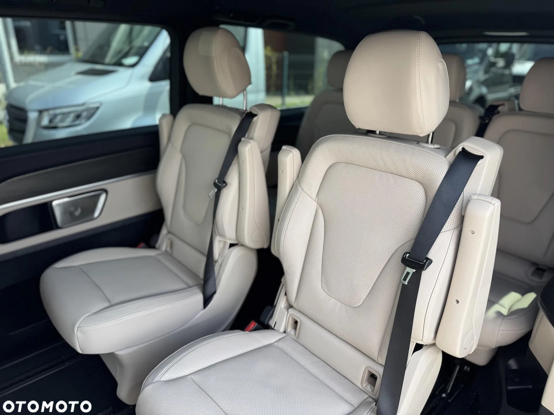 Mercedes-Benz Klasa V 300 d 4-Matic 9G-Tronic Exclusive (ekstra d³) - 8