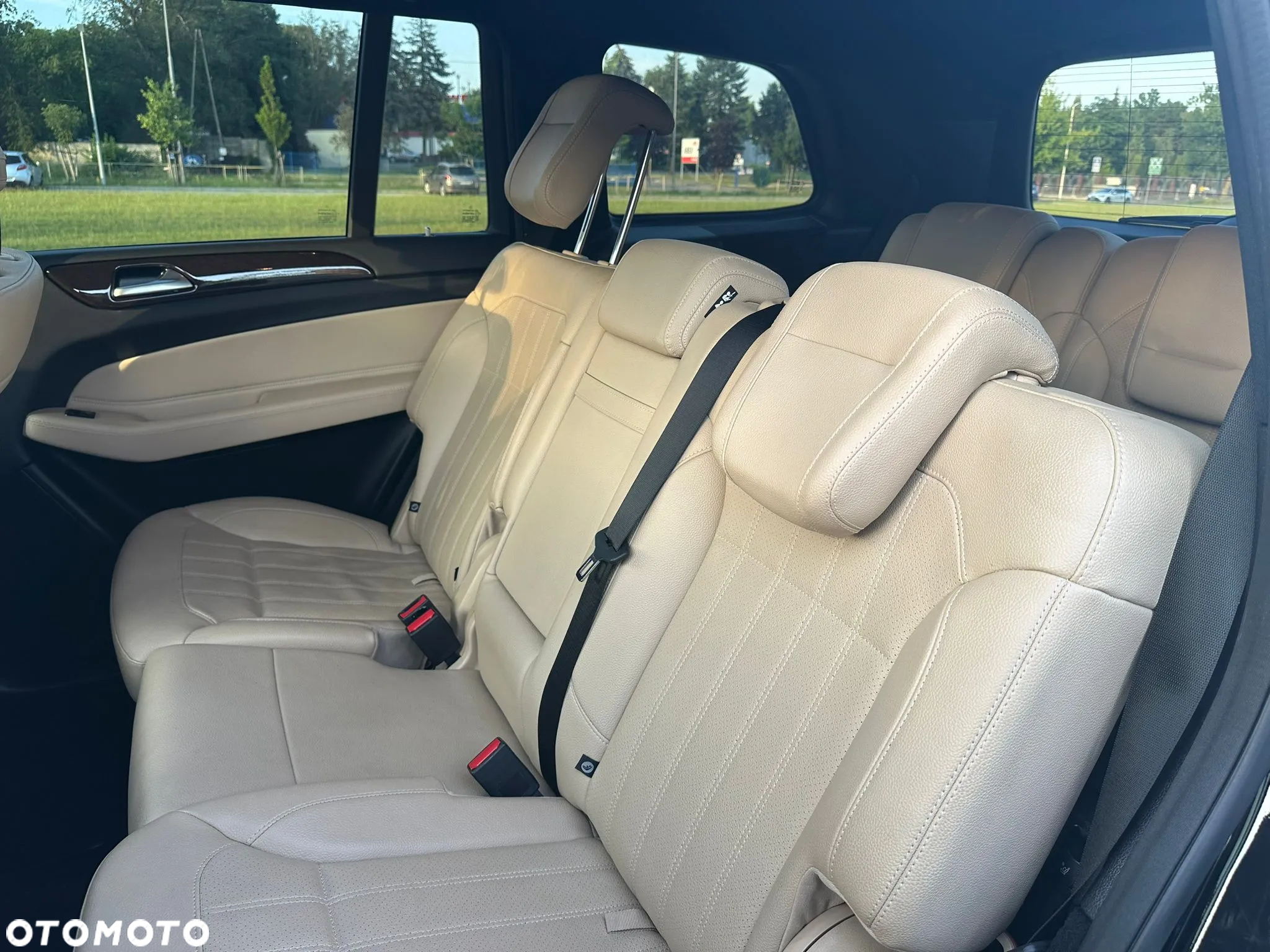 Mercedes-Benz GLS 400 4Matic 9G-TRONIC - 26