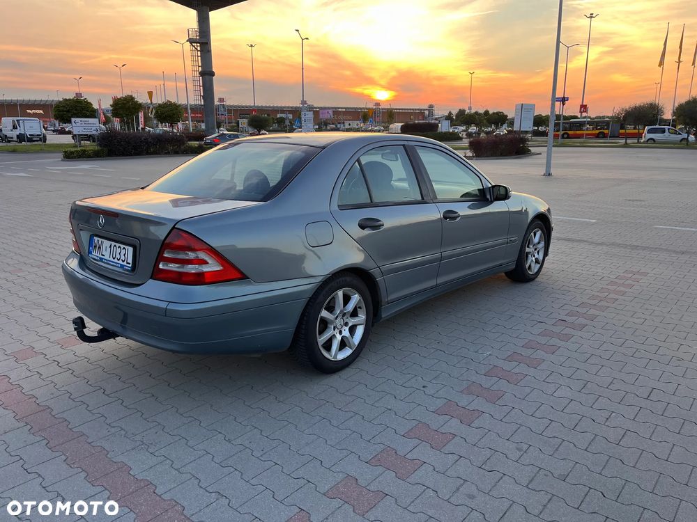 Mercedes-Benz Klasa C 200 CDI Classic - 5