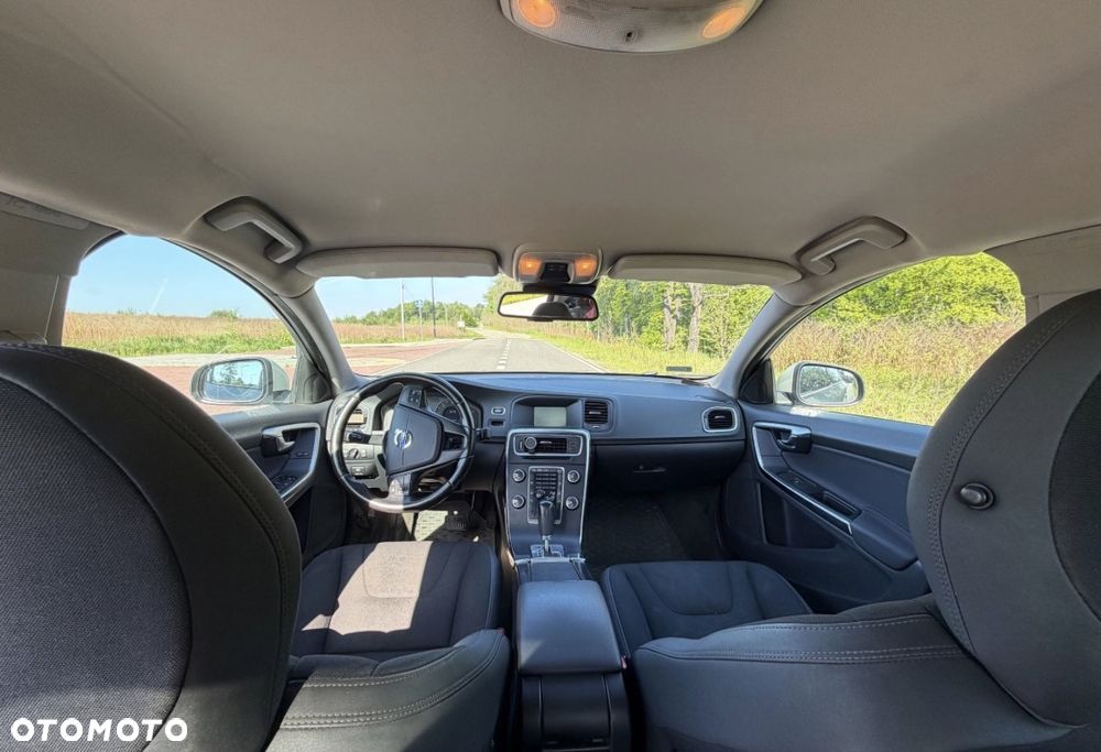Volvo S60 - 12
