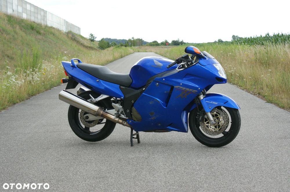 Honda CBR - 1