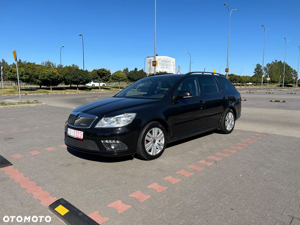 Skoda Octavia 2.0 TDI DPF RS - 3
