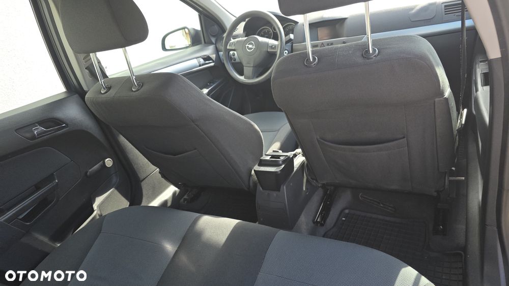 Opel Astra 1.9 CDTI Cosmo - 6
