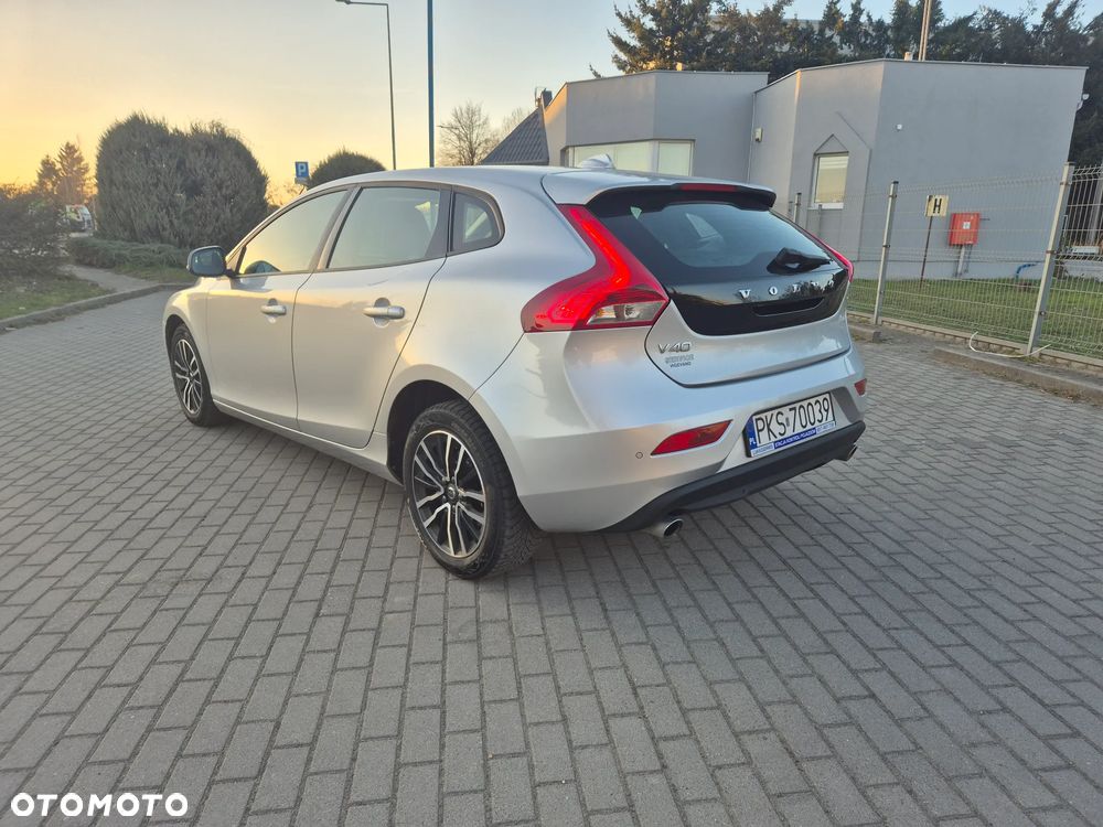 Volvo V40 D2 Inscription - 7