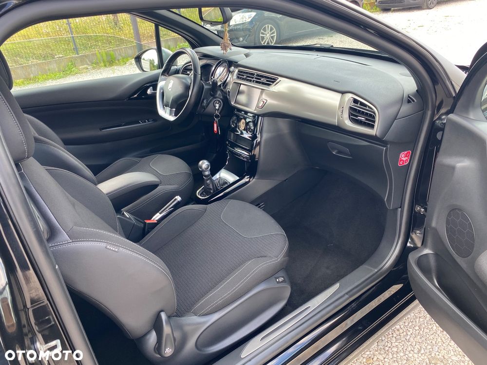 Citroën DS3 1.2 PureTech SoChic S&S - 32