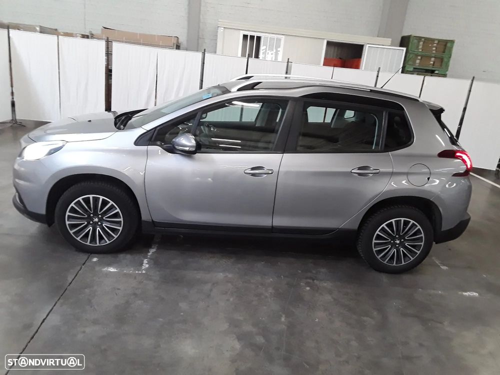 Peugeot 2008 1.6 BlueHDi Allure - 7