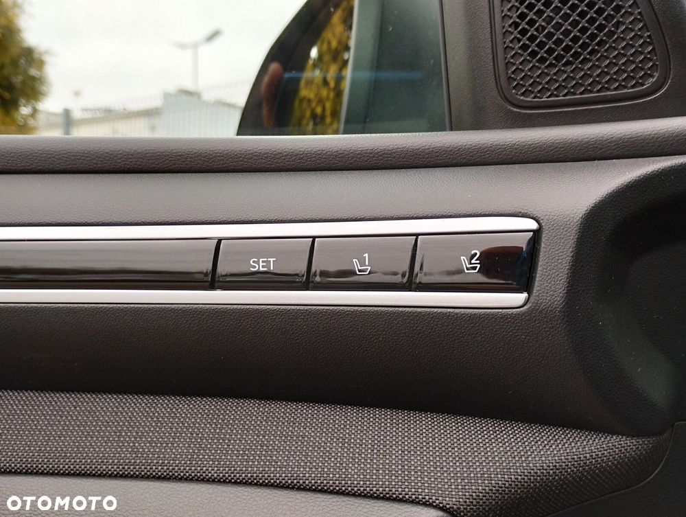 Hyundai Tucson 1.6 T-GDi HEV Platinum 4WD - 36