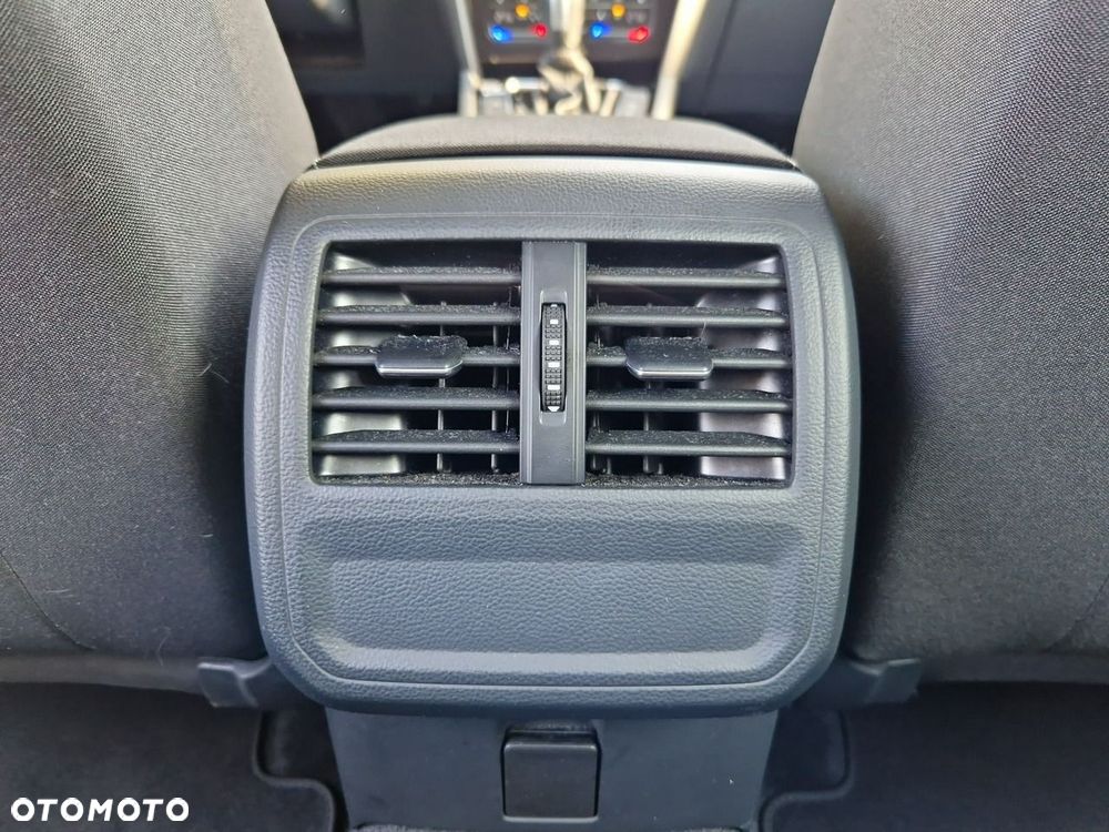 Volkswagen Passat 2023