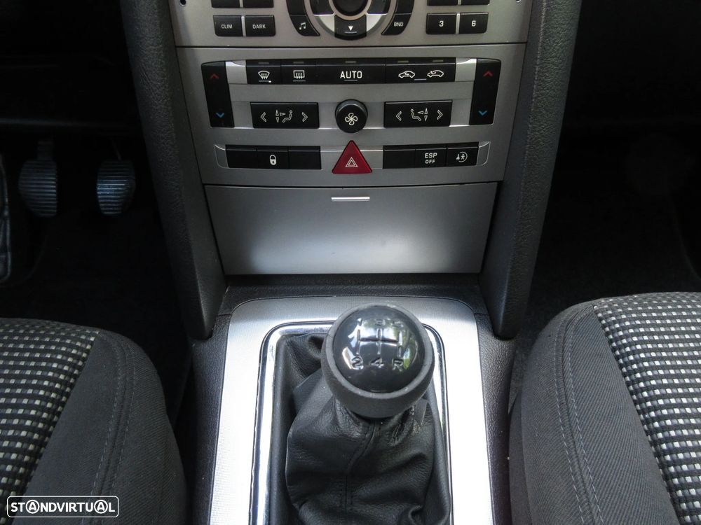 Peugeot 407 SW 1.6 HDi Executive - 30