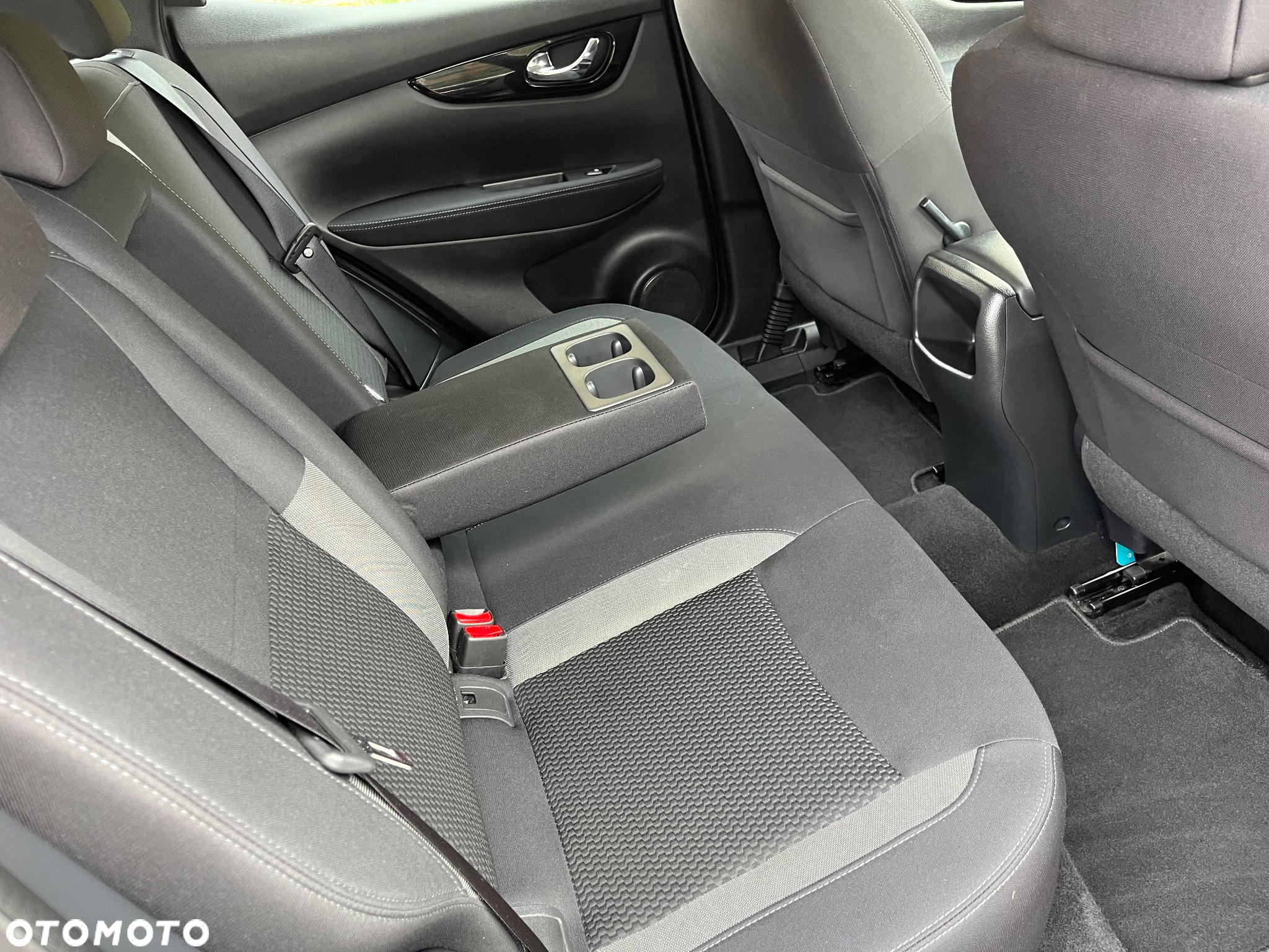 Nissan Qashqai 1.3 DIG-T MHEV Tekna - 16