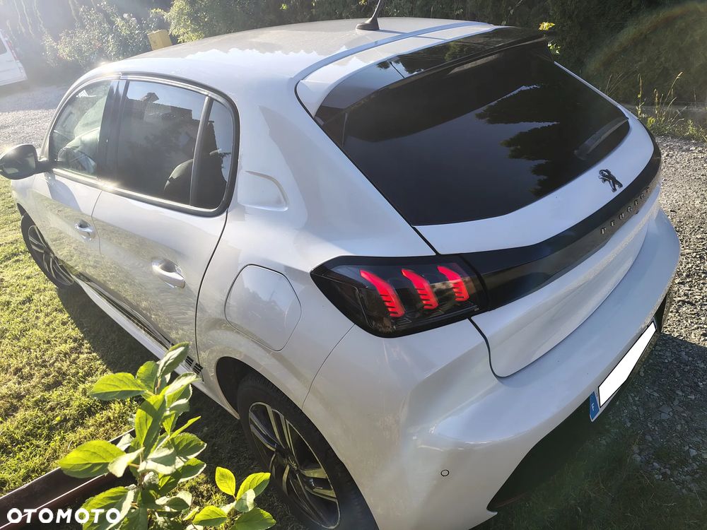 Peugeot 208 1.5 BlueHDi Signature S&S - 20