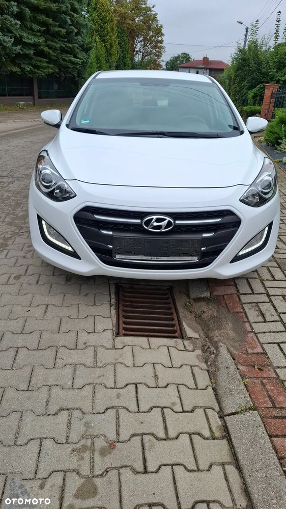 Hyundai i30 1.4 Passion Plus - 3